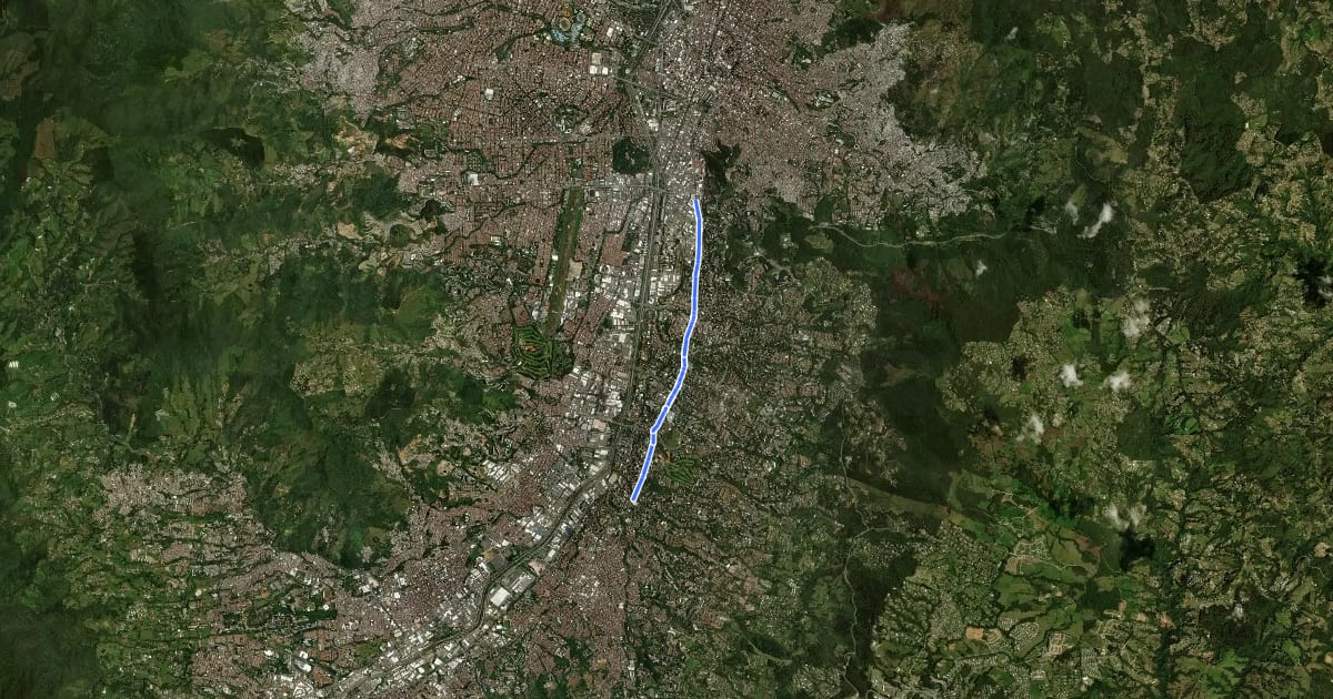 Маршрут Avenida El Poblado на спутниковом снимке