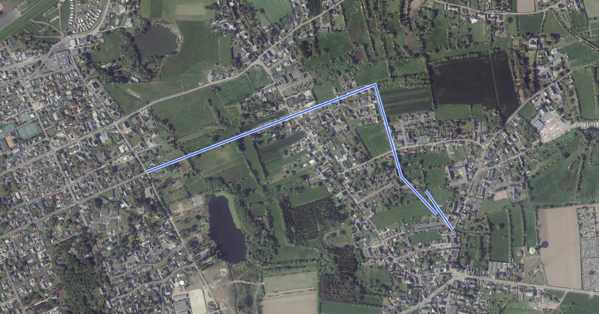 Маршрут Axe cyclable Est Ouest Agon-Coutainville на спутниковом снимке