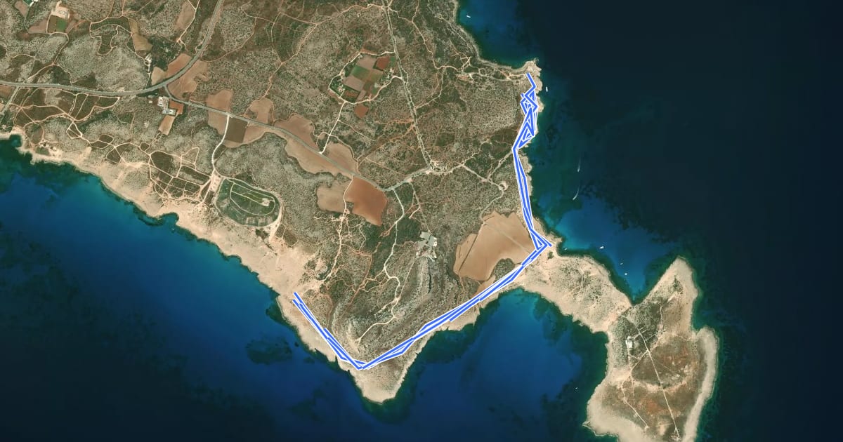 Маршрут Ayioi Anargyroi Sea Caves Trail на спутниковом снимке