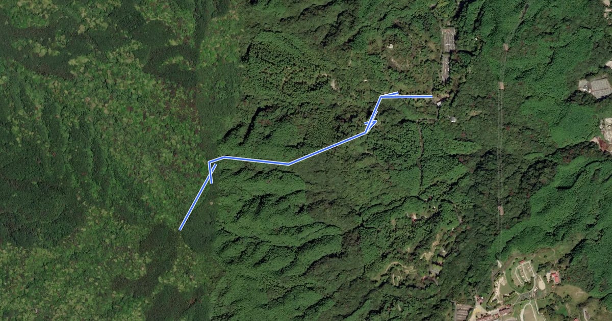 Маршрут 油山登山道Bコース на спутниковом снимке