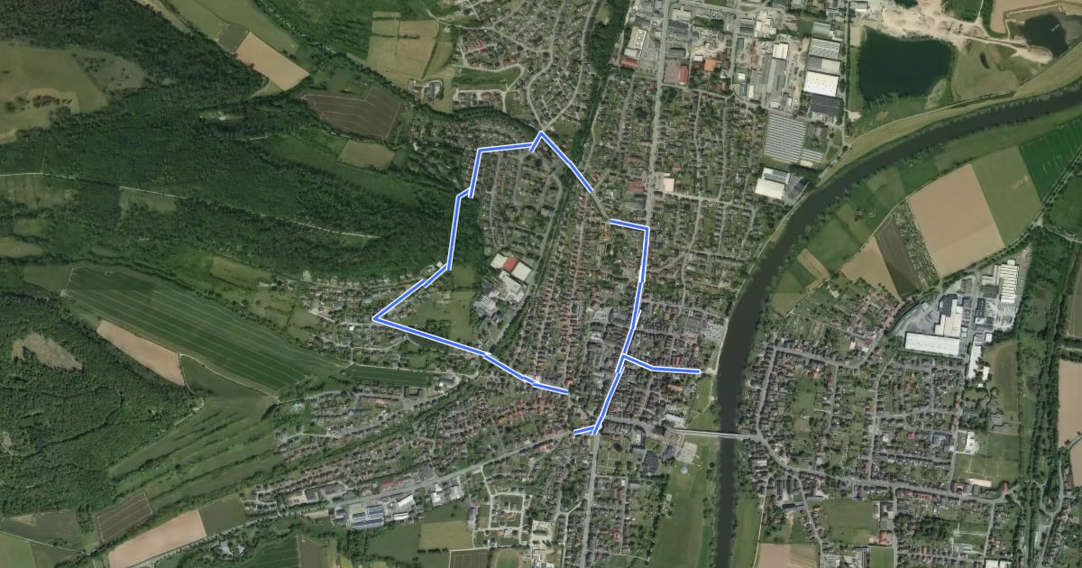 Маршрут B4 - Aussichtsweg zum Waldfriedhof на спутниковом снимке