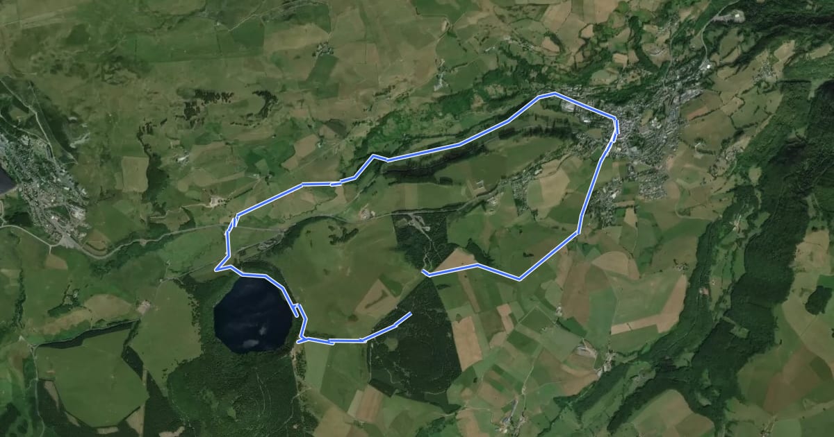 Маршрут Ballade autour du Pavin на спутниковом снимке