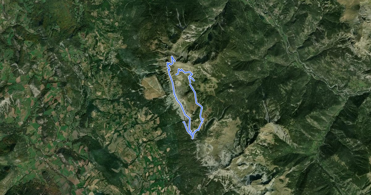 Маршрут Batterie de Dormillouse et lacs du col Bas на спутниковом снимке