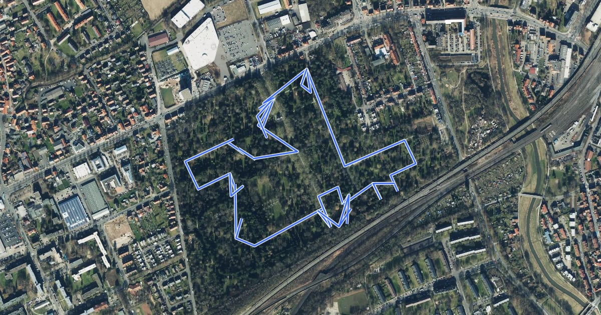 Маршрут Baumlehrpfad Stadtfriedhof Göttingen на спутниковом снимке