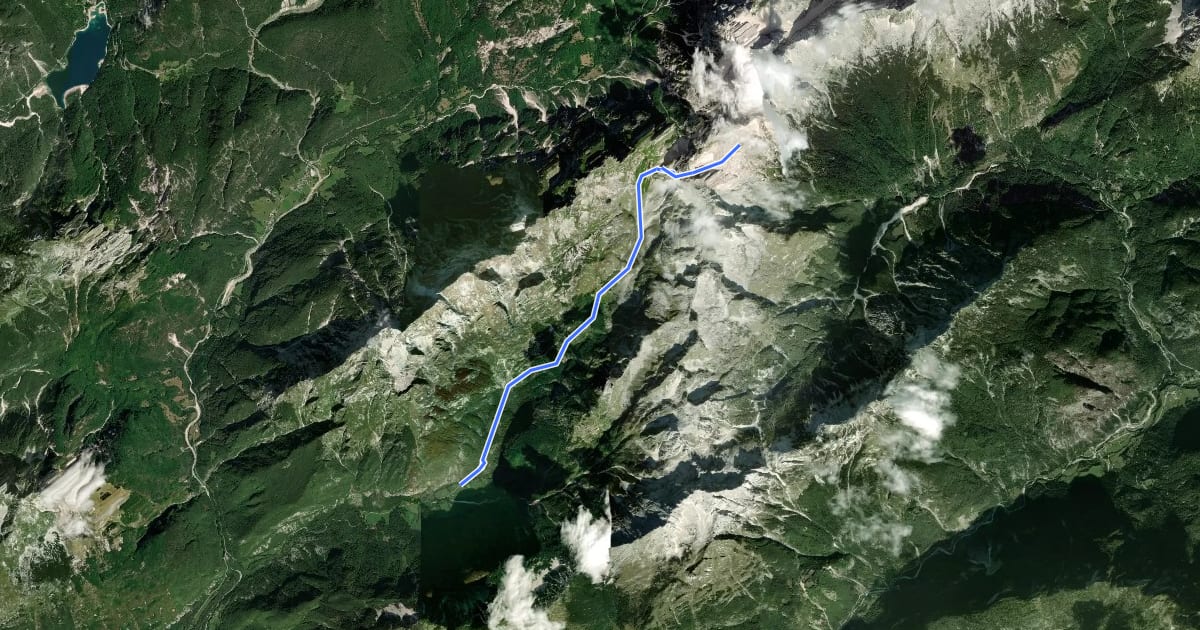 Маршрут Bavšica - Pl. Bala - Zav. pod Špičkom на спутниковом снимке