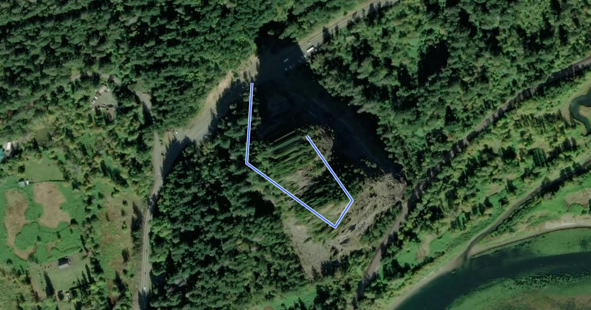 Маршрут Beacon Rock Trail на спутниковом снимке