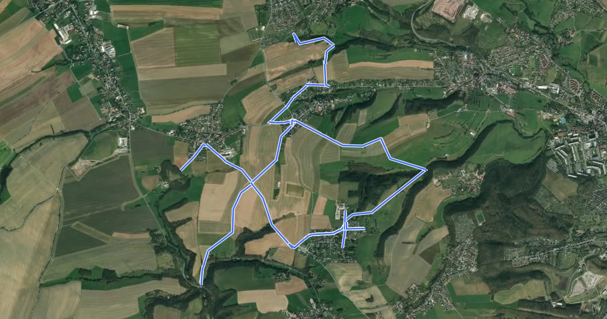 Маршрут Bergbaupfad Braunsdorf-Oberhermsdorf-Kleinopitz на спутниковом снимке