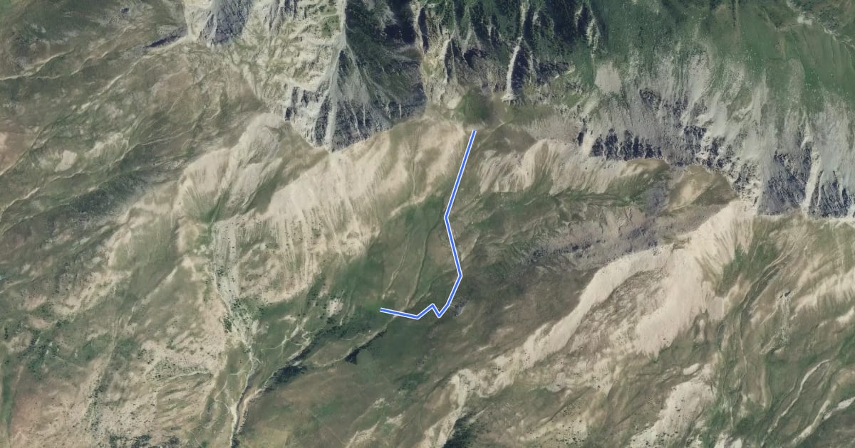 Маршрут Bergerie du Clot du Loup - Col du Clot du Loup на спутниковом снимке