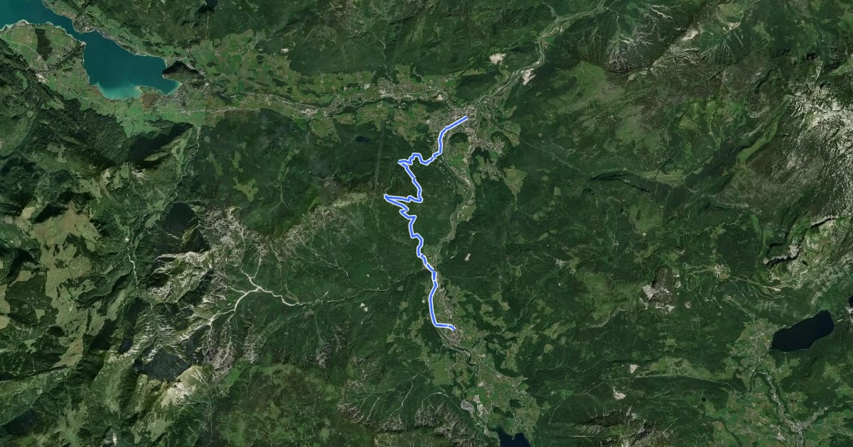 Маршрут BergeSeen Trail 12: Bad Ischl - Bad Goisern на спутниковом снимке
