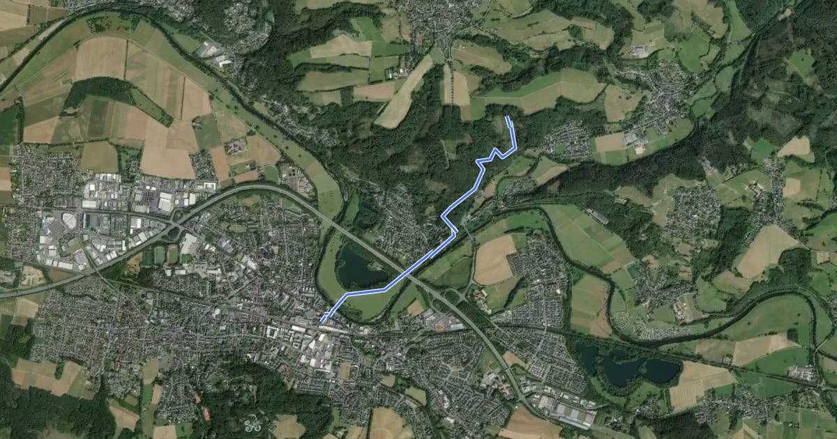 Маршрут Bergischer Weg Zuweg Hennef на спутниковом снимке