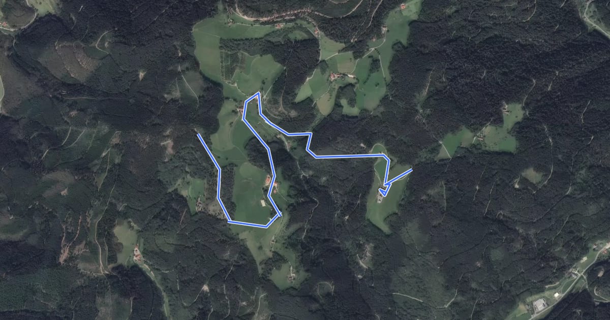 Маршрут Überm Hanselehof - Schwarzenbruch Schremppenhöhe на спутниковом снимке