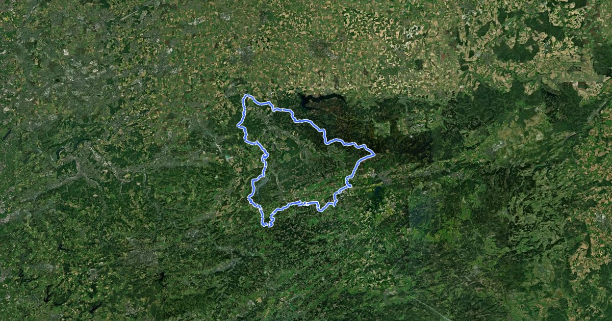 Маршрут Bezirksrundweg Mittleres Sauerland Raute на спутниковом снимке