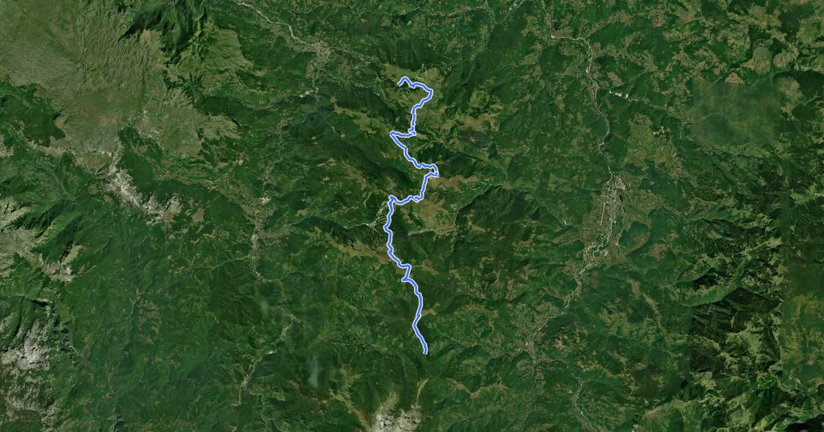 Маршрут Biogradska Gora via Bjelasica to Komovi на спутниковом снимке
