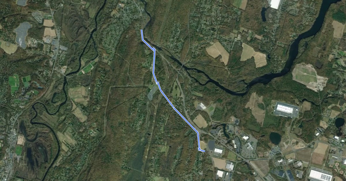 Маршрут Bloomfield Greenway Multi-Use Trail на спутниковом снимке