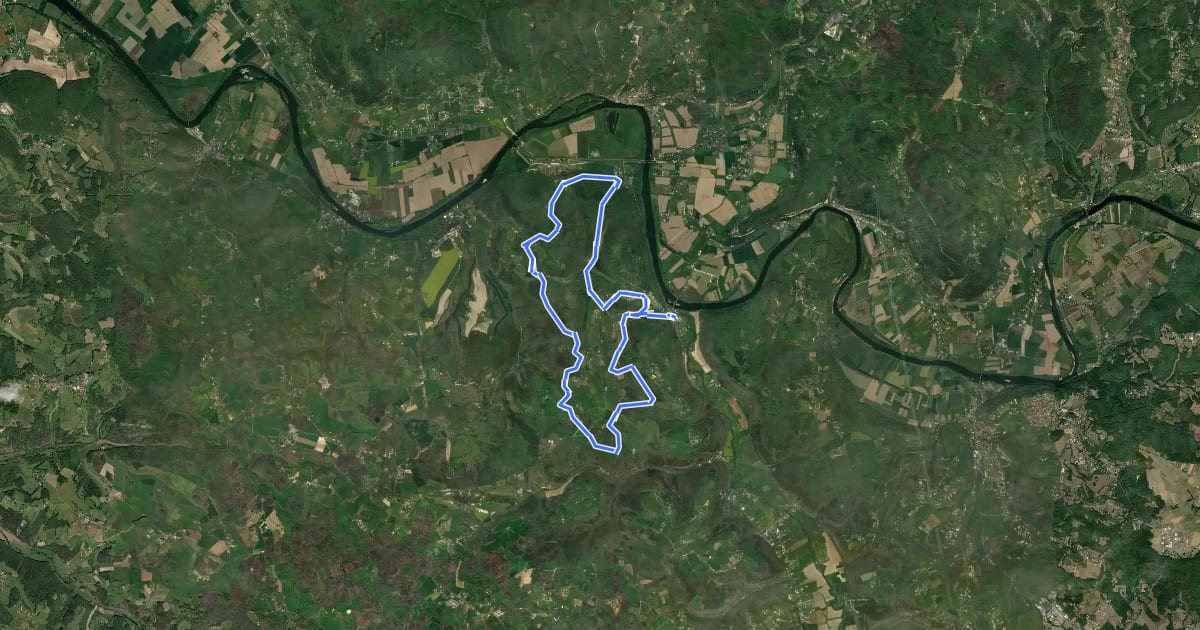 Маршрут Boucle de Castelnaud на спутниковом снимке