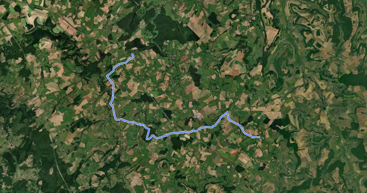 Маршрут Boucle de la Butte de Thil Saint-Thibault vers Flée (CDM) на спутниковом снимке