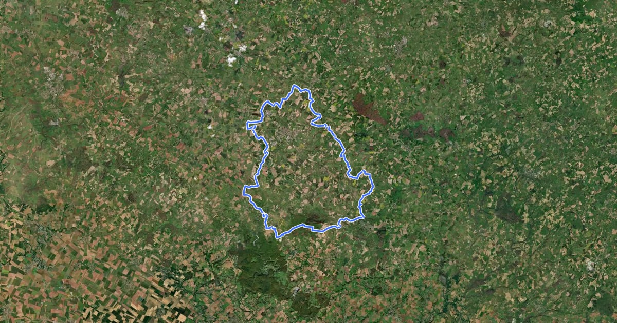 Маршрут Boucle de la Châtaigneraie et des Mines на спутниковом снимке