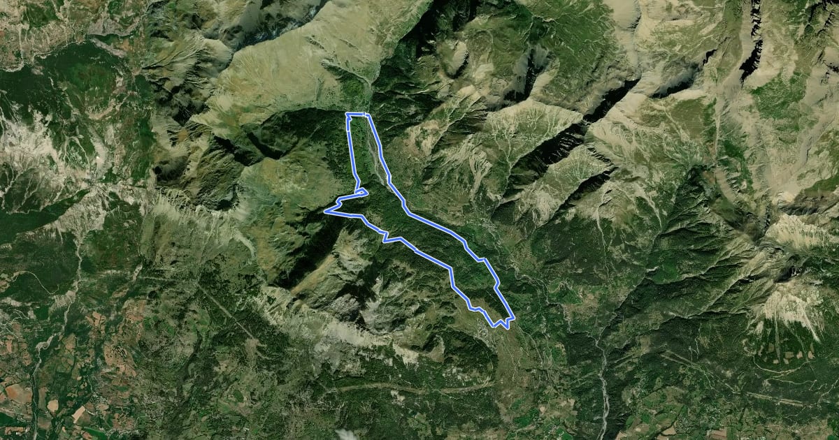 Маршрут Boucle de Vaucluse на спутниковом снимке