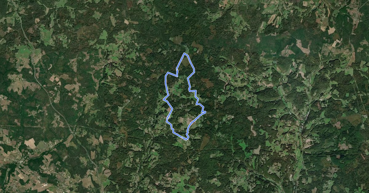 Маршрут Boucle du Massif de Lagudal на спутниковом снимке