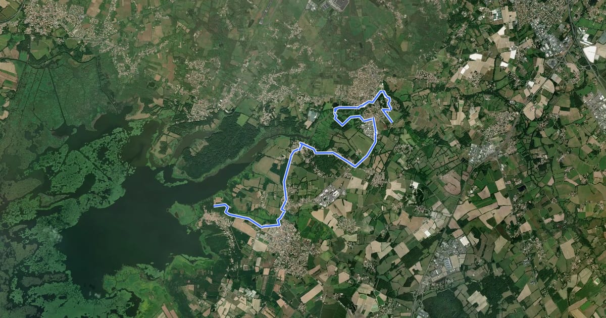 Маршрут Boucle vélo n°5 : Pont Saint Martin - La Chevrolière - Variante été на спутниковом снимке