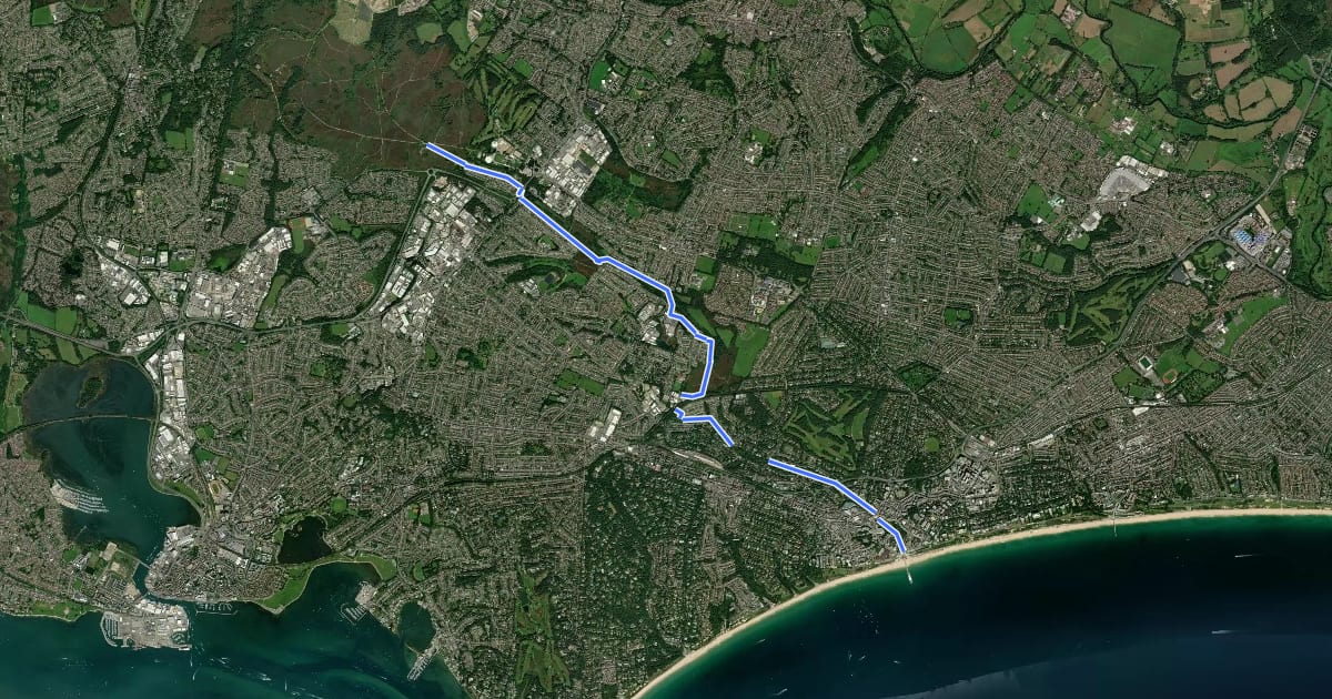 Маршрут Bourne Valley Greenway walk на спутниковом снимке