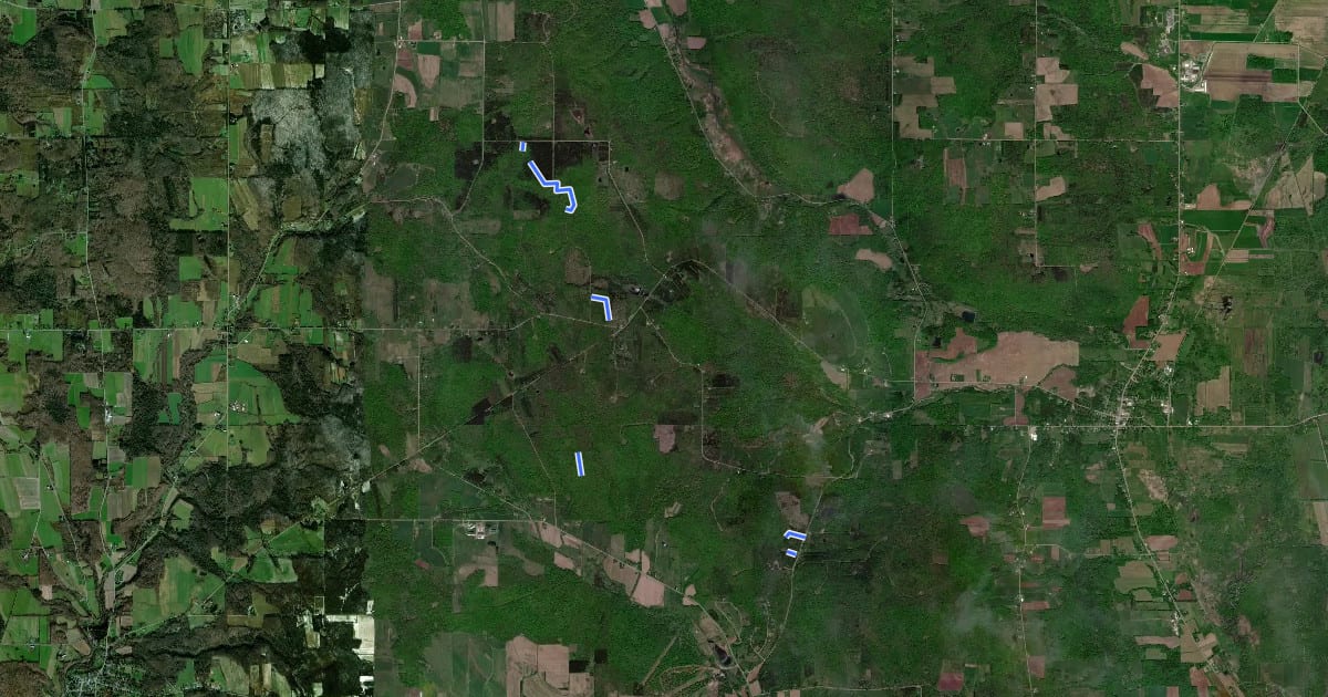 Маршрут Boutwell Hill State Forest на спутниковом снимке