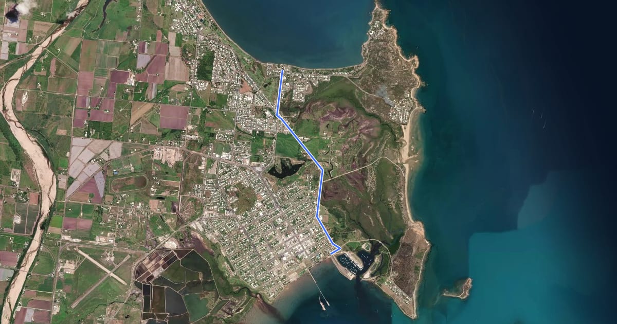 Маршрут Bowen Foreshore to Queens Bay на спутниковом снимке
