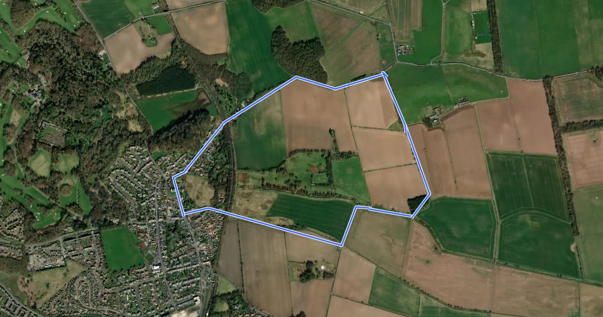 Маршрут Braes Loan Circular Historical Trail на спутниковом снимке