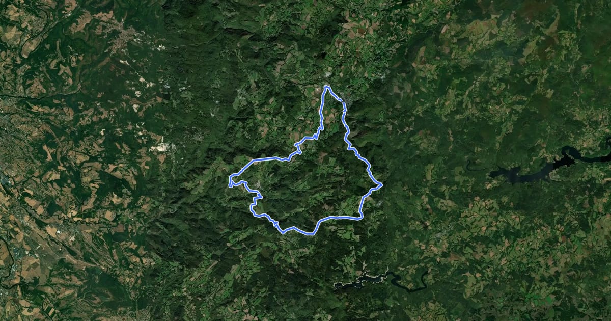 Маршрут brassac VTT12 rouge на спутниковом снимке