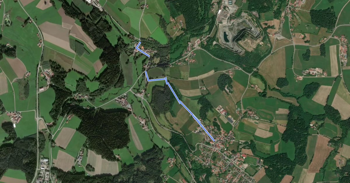 Маршрут Brucksteinweg (Rattenberger Wanderweg 11) на спутниковом снимке