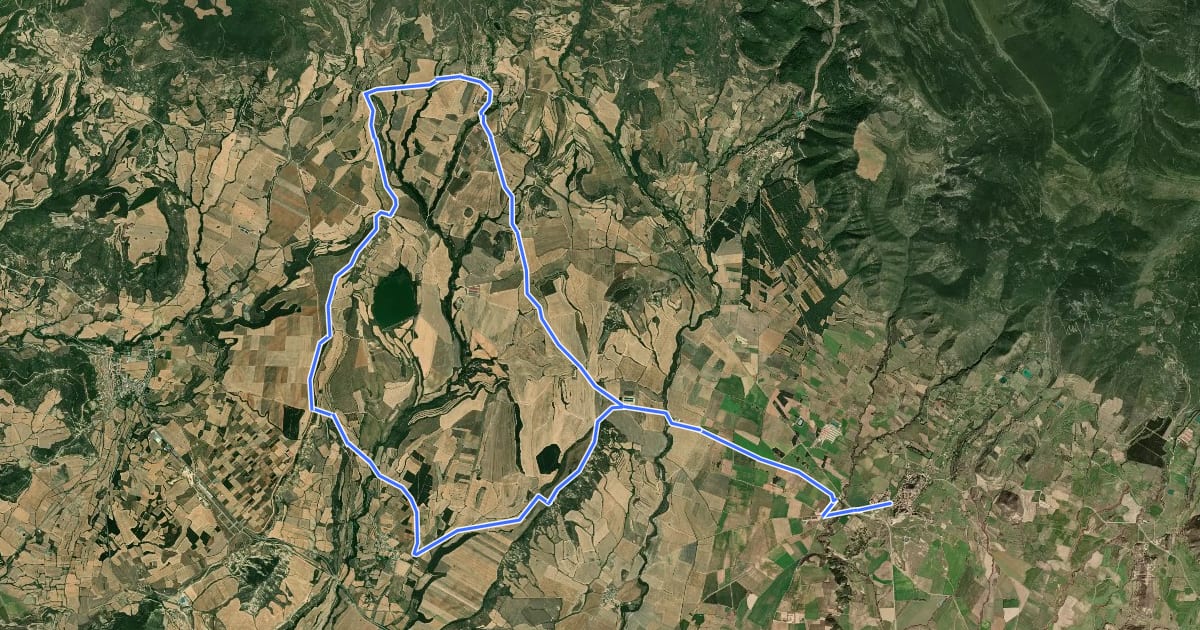 Маршрут BTT 05 Circular al embalse de las Navas на спутниковом снимке
