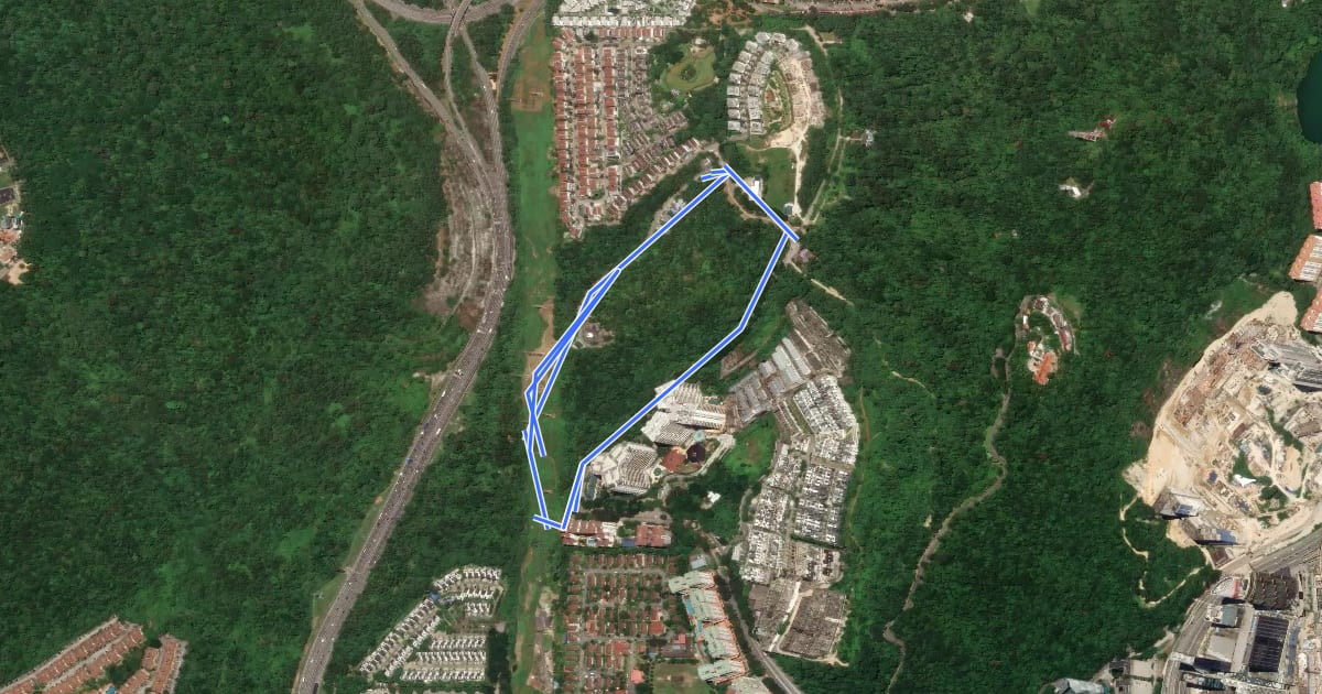 Маршрут Bukit Lanjan West Main Hiking Loop на спутниковом снимке