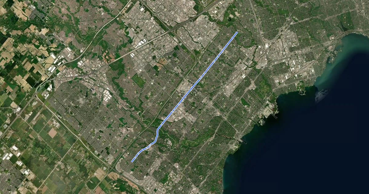 Маршрут Burnhamthorpe Trail на спутниковом снимке