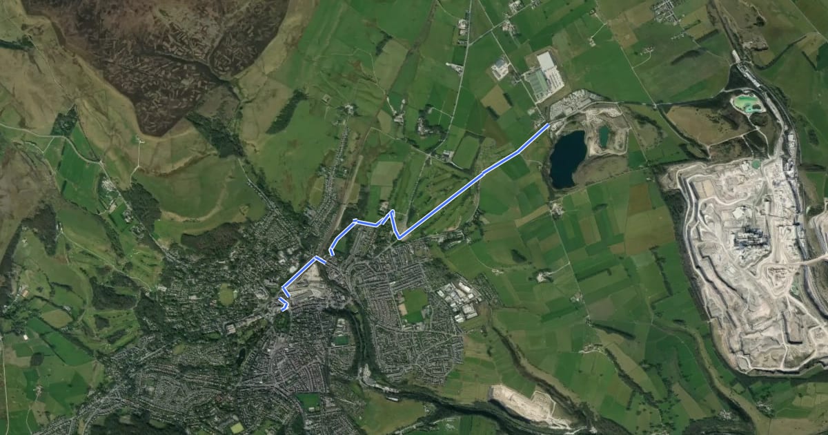 Маршрут Buxton Cycle Route 1 на спутниковом снимке