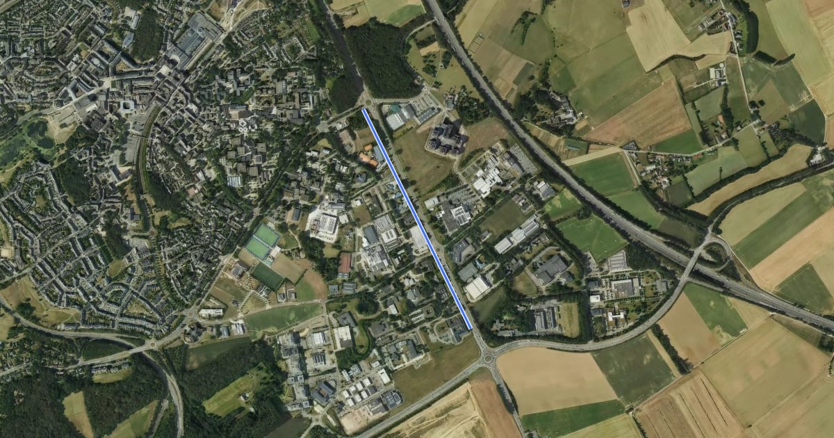 Маршрут C204 Cyclostrade Louvain-La Neuve (ligne de désir) на спутниковом снимке