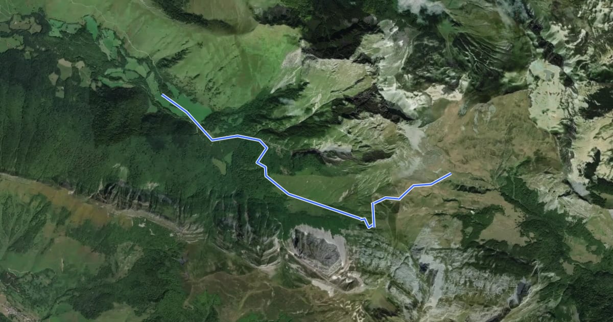 Маршрут Cabane Laiterine par le Col d'Iseye asp32 на спутниковом снимке