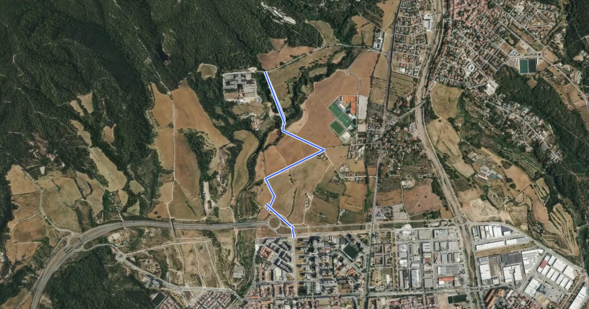 Маршрут Camí de Can Carbonell на спутниковом снимке