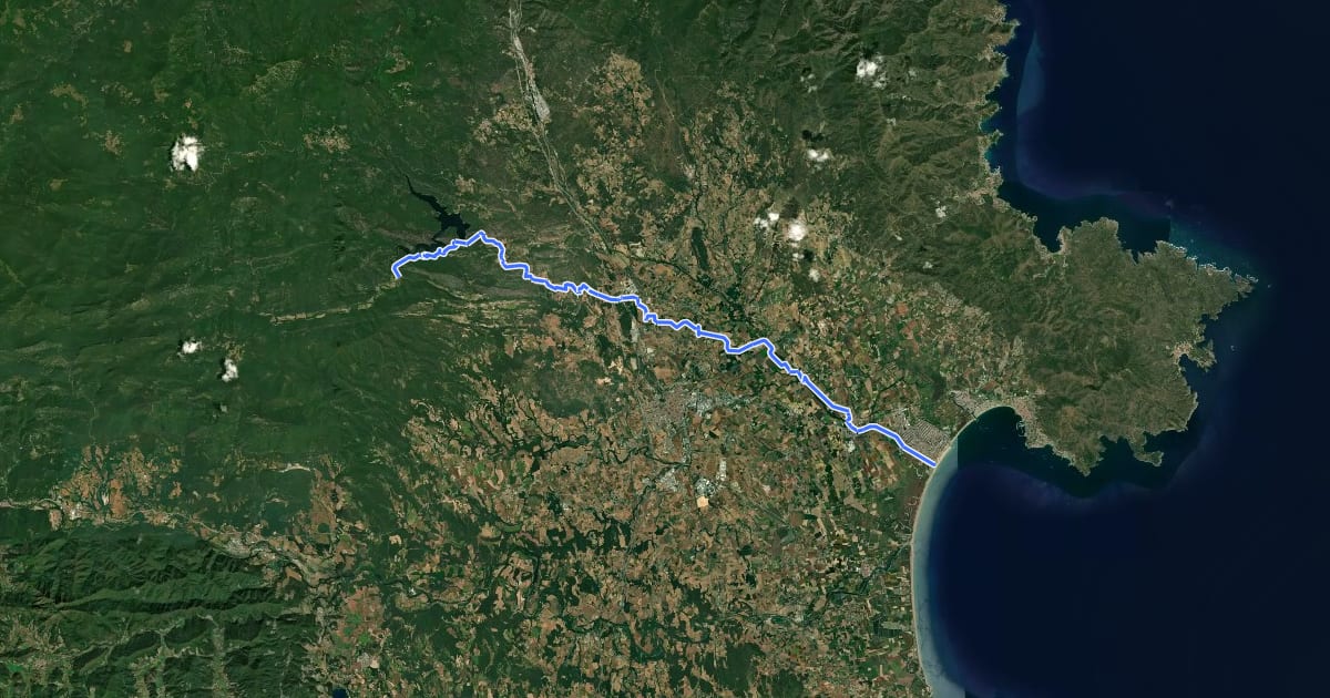 Маршрут Camí natural de La Muga на спутниковом снимке
