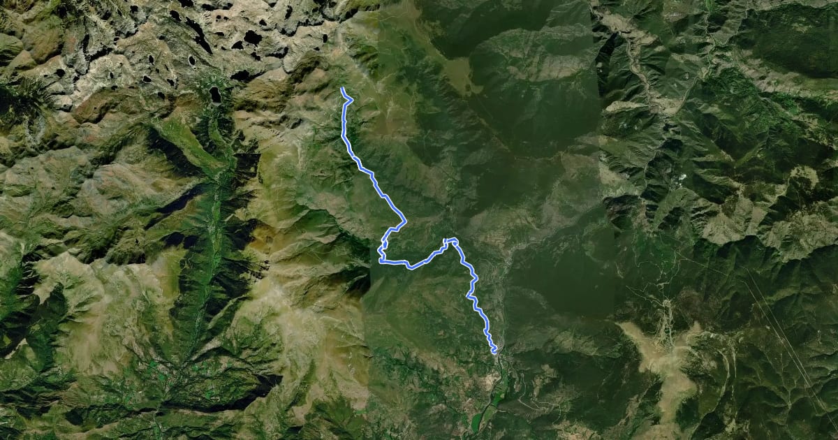 Маршрут Camí Natural de Sort i la Vall d'Àssua на спутниковом снимке