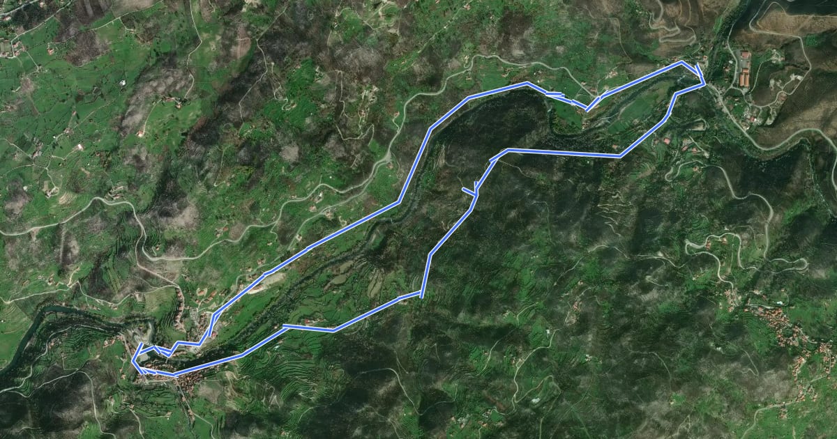 Маршрут Caminho do Xisto de Avô – À volta do Alva на спутниковом снимке
