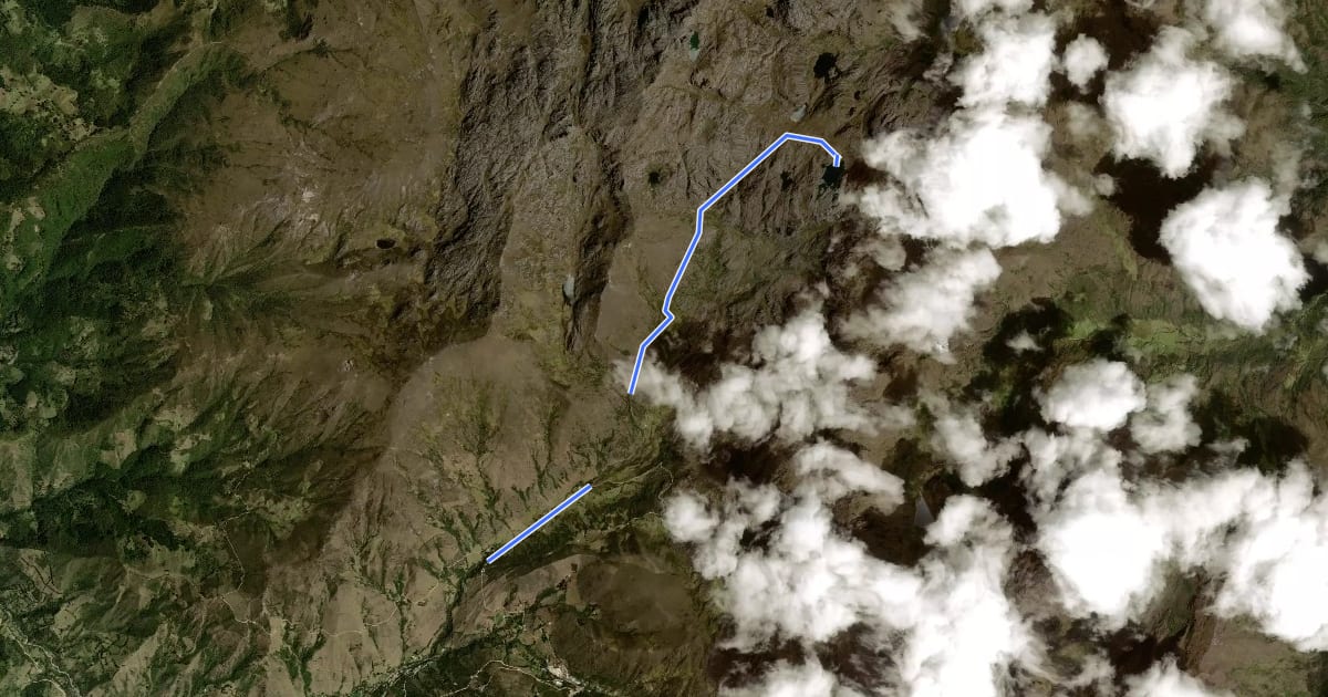 Маршрут Camino a la Laguna La Pintada на спутниковом снимке