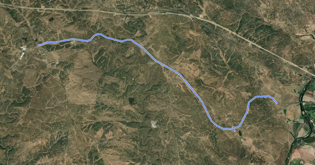 Маршрут Camino Natural Via Verde de Monfragüe на спутниковом снимке