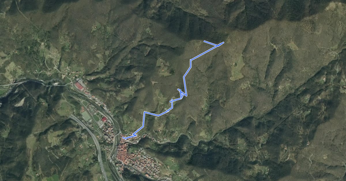 Маршрут Campo Ligure - Monte Bellavista на спутниковом снимке