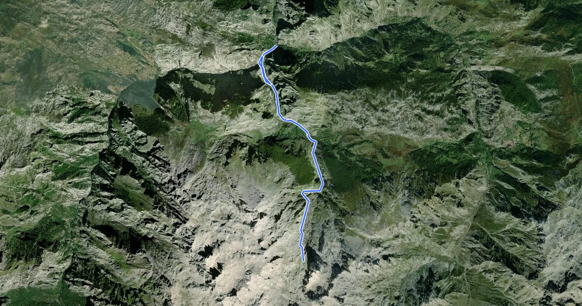 Маршрут Canal de Camburero на спутниковом снимке