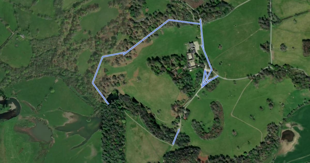 Маршрут ‘Capability’ Brown walk at Dinefwr на спутниковом снимке