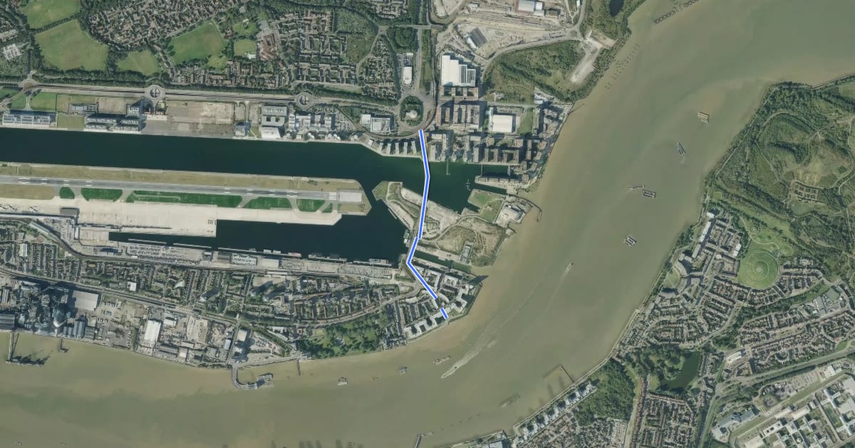 Маршрут Capital Ring (Section 15, alternate route avoiding locks) на спутниковом снимке