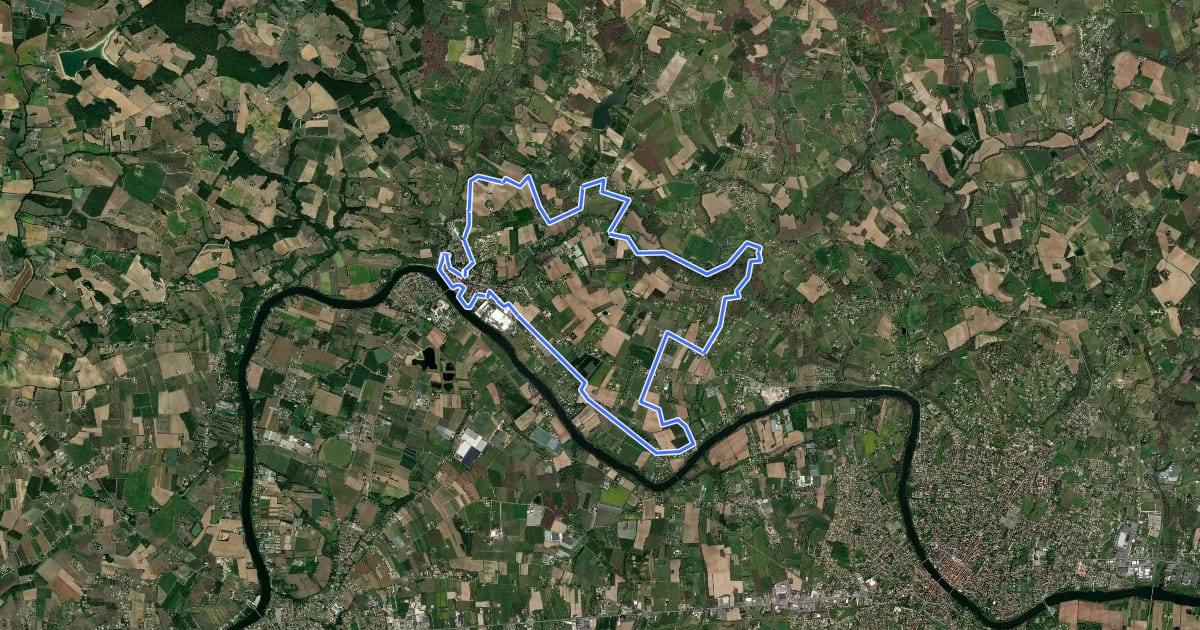 Маршрут Casseneuil, le Circuit des Trois Rivières на спутниковом снимке