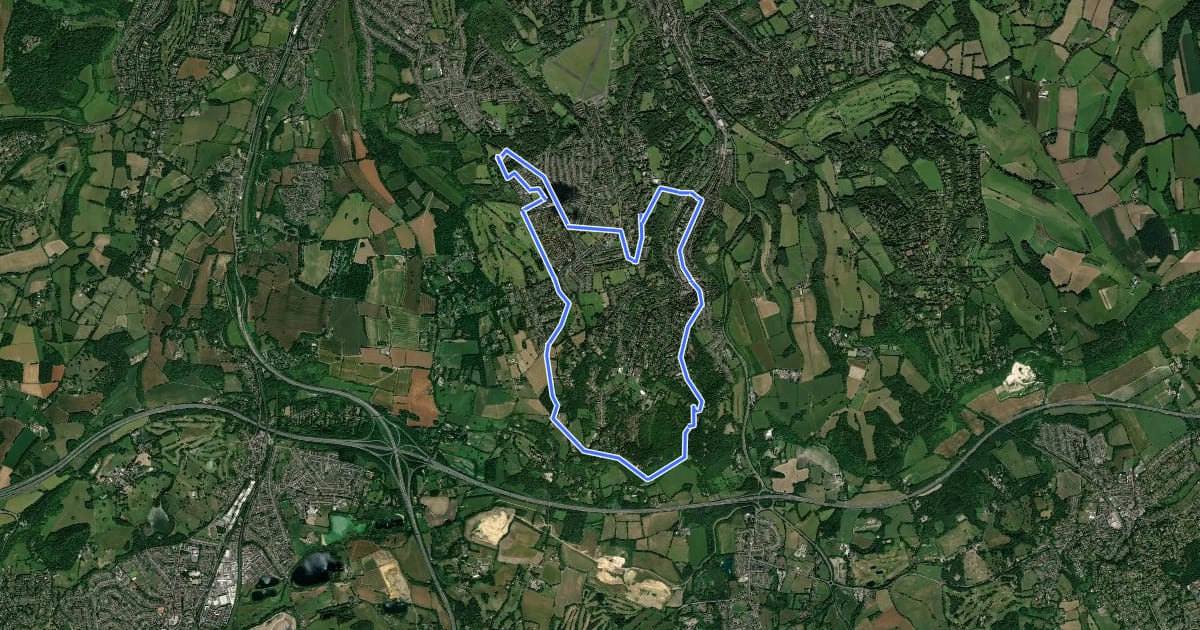 Маршрут Caterham Circular Walk на спутниковом снимке