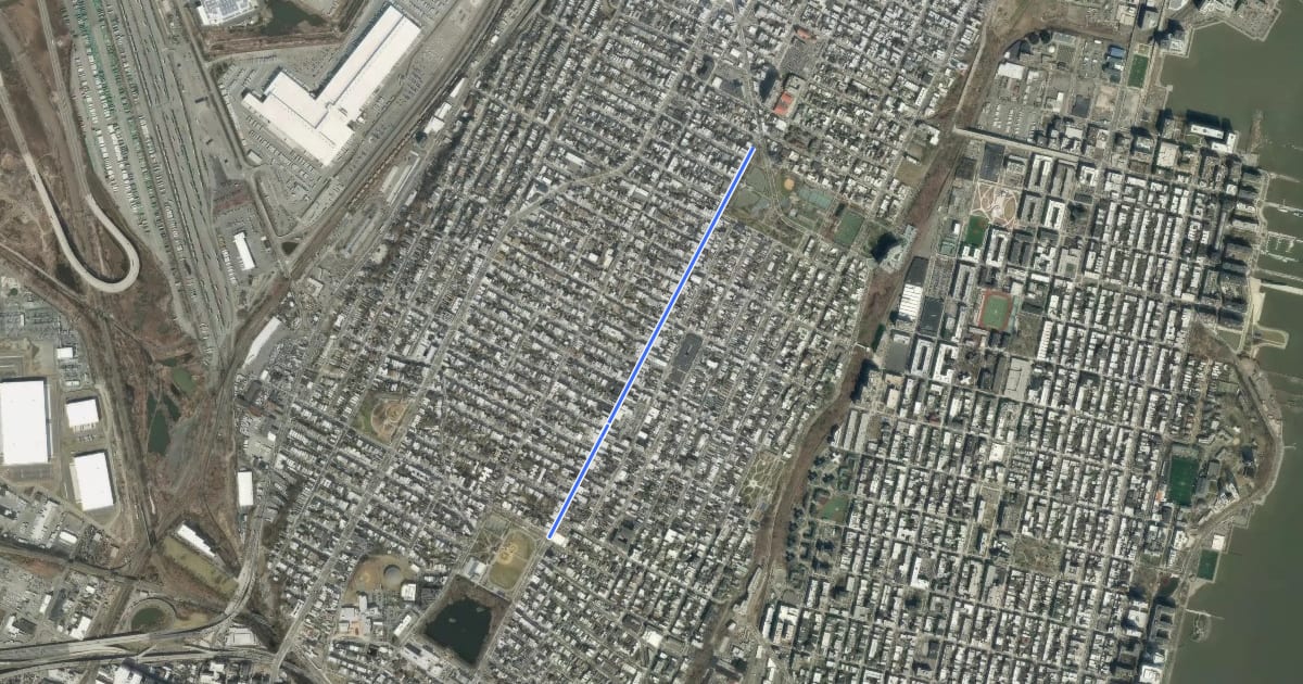 Маршрут Central Avenue на спутниковом снимке
