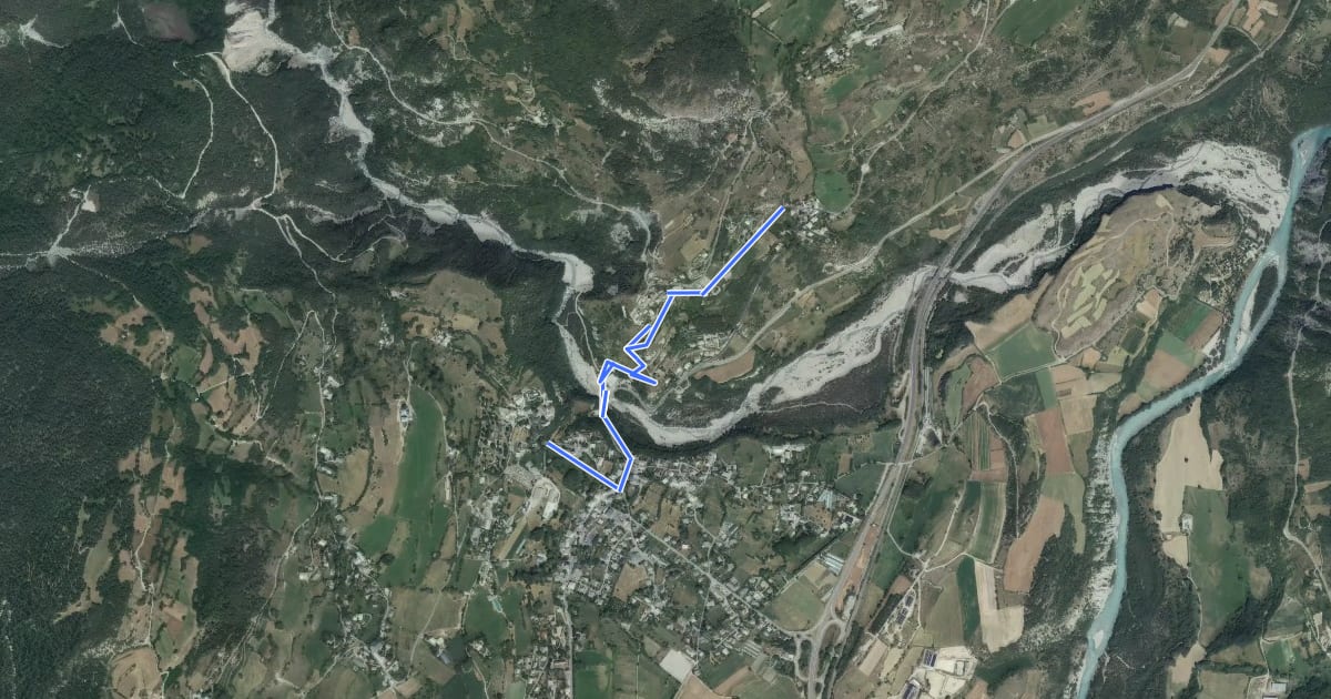 Маршрут Châteauroux-les-Alpes - Font Fourane на спутниковом снимке